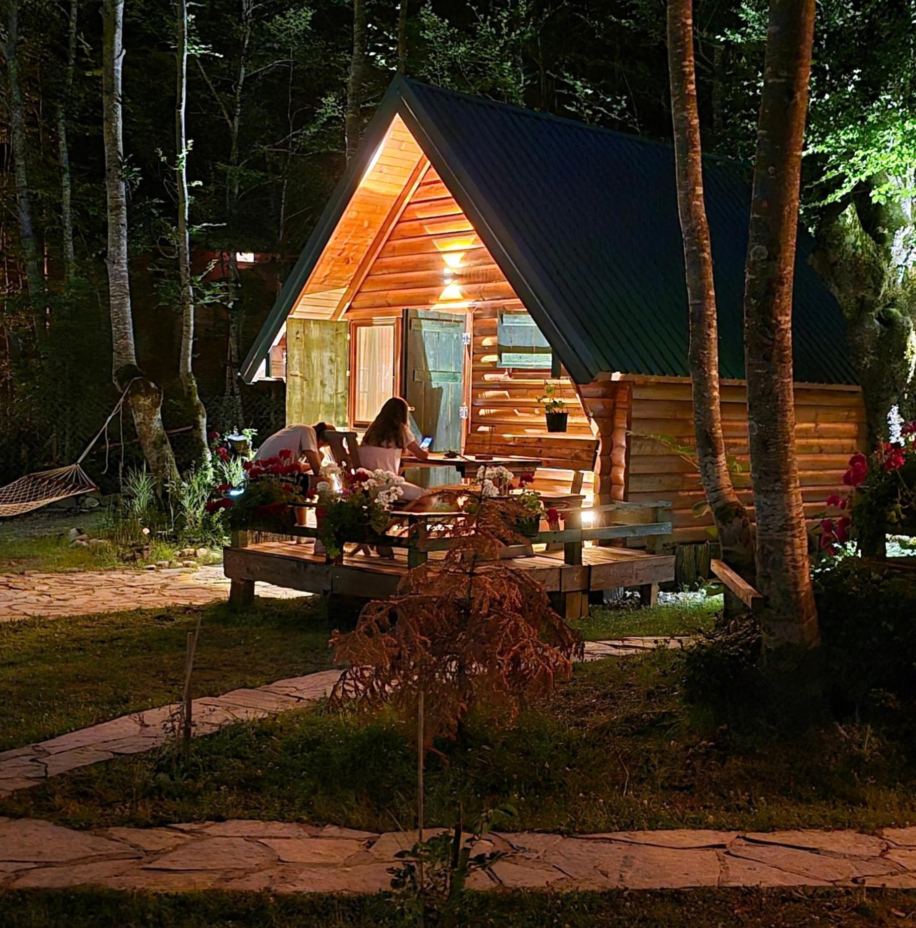 Bungalows Prokletije Gusinje Exteriér fotografie