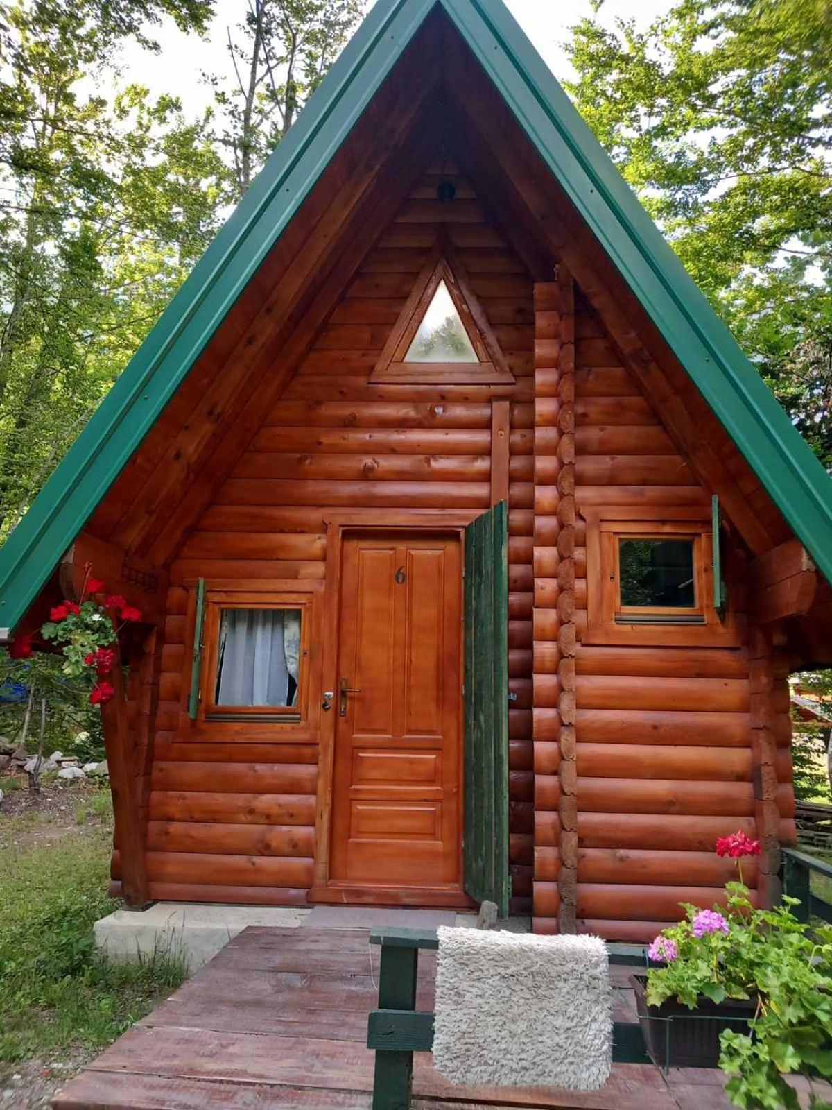 Bungalows Prokletije Gusinje Exteriér fotografie