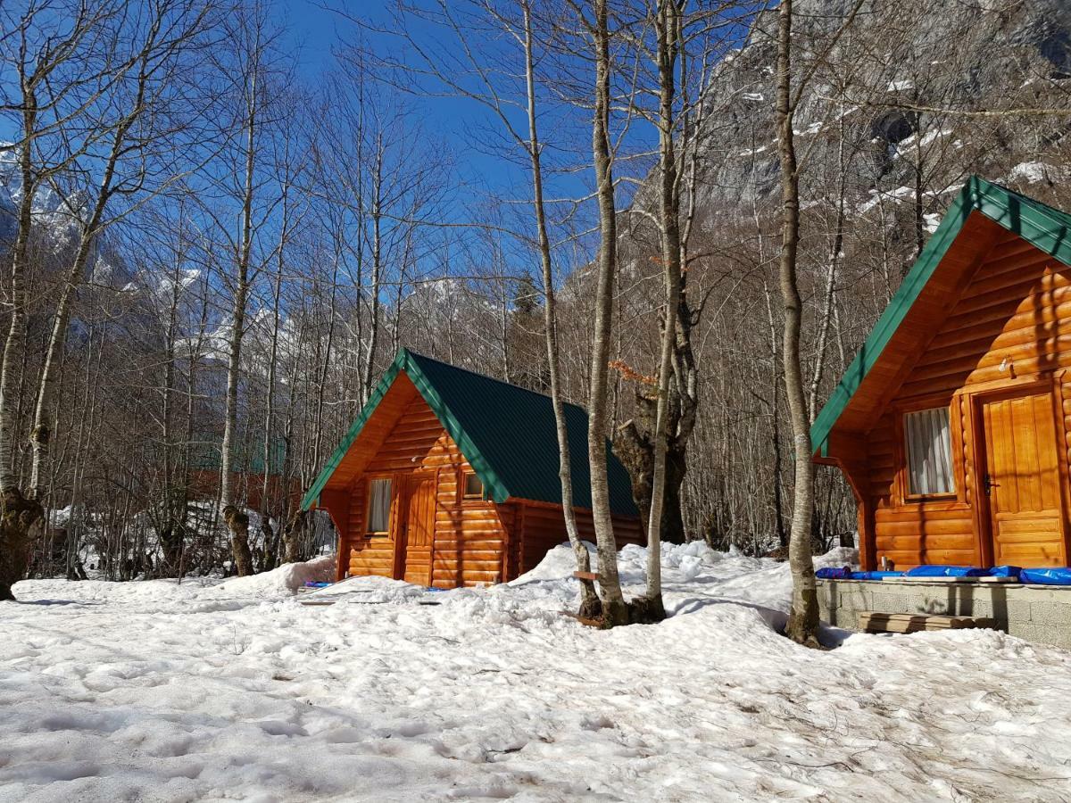 Bungalows Prokletije Gusinje Exteriér fotografie